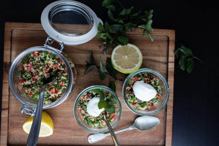 Türkischer Petersiliensalat mit Couscous – Frisch & lecker