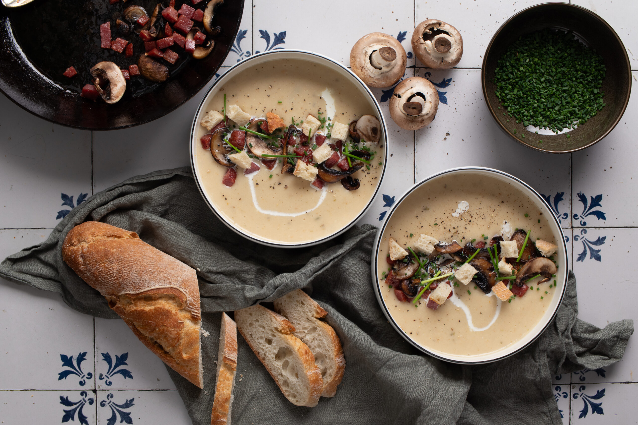 Französische Baguettesuppe