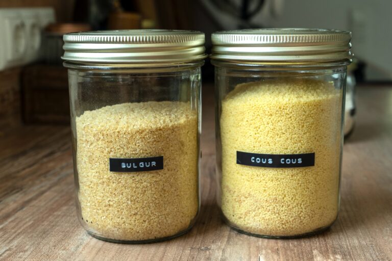 Couscous vs. Bulgur: Unterschied, Zubereitung & Rezepte