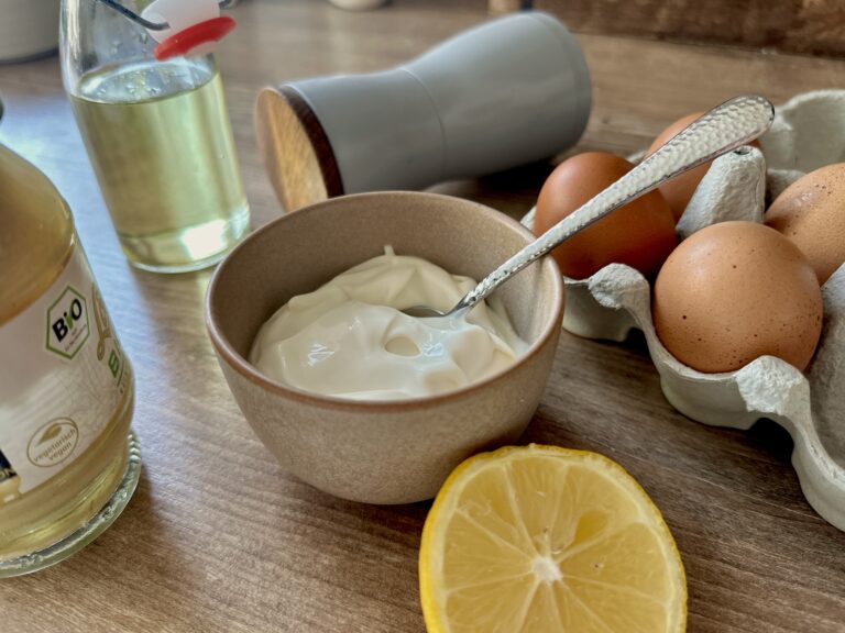 Mayonnaise selber machen – vielseitige Rezepte & Tipps